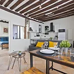 Heart Of Paris - 1Br - 4P - Le Marais 7 Free Netflix